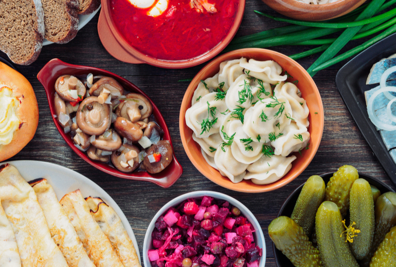 Rusya’da Ne Yenir? Rusya’nın Meşhur Lezzetleri